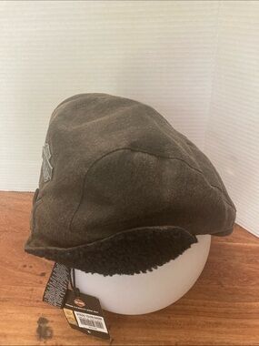 Harley-Davidson Olive Green Cap with Ear Flaps
SIZE Medium 
MENS